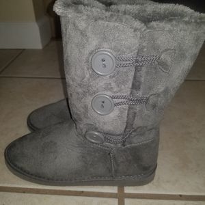 Grey Fur Lined Boots